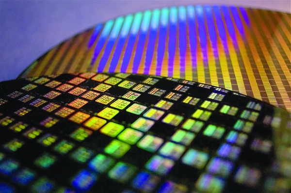 曾发布自研7nm AI芯片！寒武纪核心技术人员梁军离职：与公司存在分歧电脑DIY圈-电脑DIY,一个分享电脑DIY硬件,电脑软件,软件素材资源,各类教程的博客-鑫屿翔网络电脑DIY圈