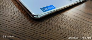 联想新一代YOGA笔记本亮相：高亮银色边缘 弧形侧边精致电脑DIY圈-电脑DIY,一个分享电脑DIY硬件,电脑软件,软件素材资源,各类教程的博客-鑫屿翔网络电脑DIY圈