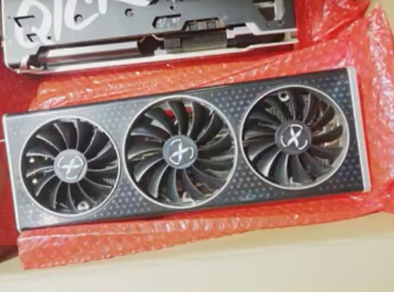 中国海关查获5840块造假XFX显卡:官网关闭插图2 矿卡翻新?中国海关查获5840块造假XFX显卡:官网关闭