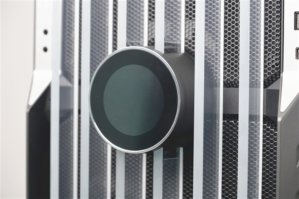 2999元！酷冷至尊超级机箱HAF 700 EVO图赏：自带显示屏