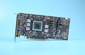 高手魔改RX 5600 XT 显存翻倍变12GB:一跑分 奇迹出现!