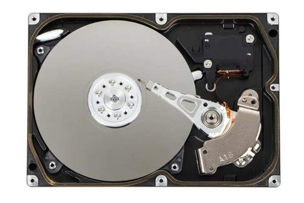 SSD硬盘暴跌 你仍然需要一块机械硬盘：存数据更安全