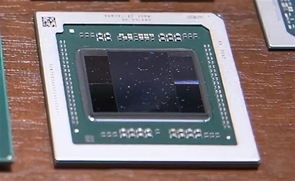 AMD苏姿丰确认“发烧级”新卡马上发！但跟你想的不一样