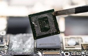 14还是7nm?国外机构称华为麒麟9000S工艺已不重要 中国半导体技术让美国担忧缩略图 14还是7nm?国外机构称华为麒麟9000S工艺已不重要 中国半导体技术让美国担忧